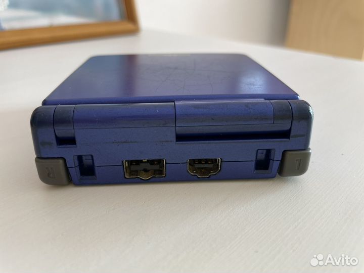 Nintendo Game Boy Advance SP