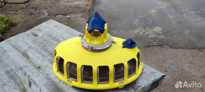 Кормушка для птиц