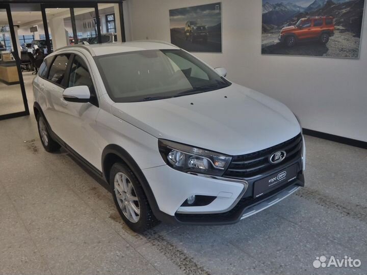 LADA Vesta Cross 1.6 CVT, 2020, 115 500 км