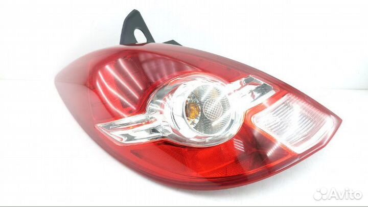 Стоп левый Nissan Tiida C11