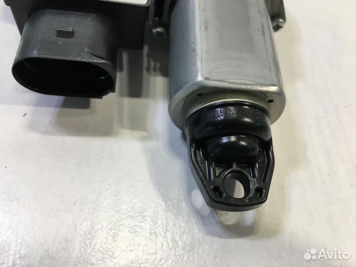 Моторчик стеклоподъемника BMW X3 G01