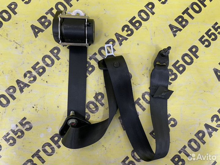 Ремень передний правый Renault Sandero