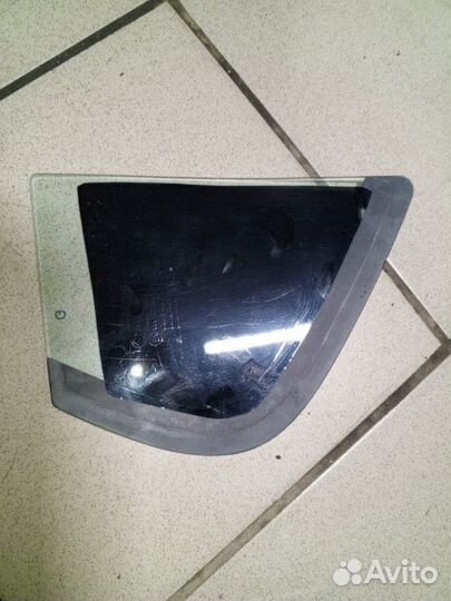 Форточка двери задняя правая Chevrolet Aveo седан