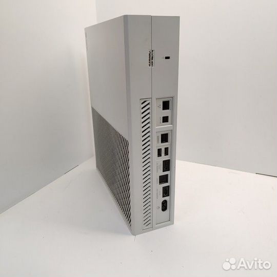 Игровая приставка Microsoft Xbox One 500 гб