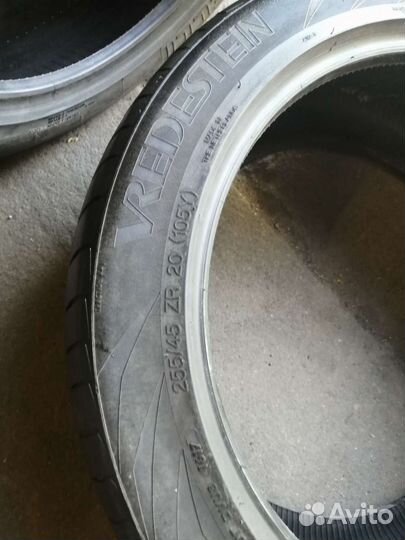 Vredestein Ultrac Vorti 255/45 R20