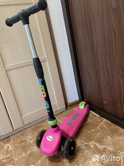 Самокат трехколесный детский Trolo