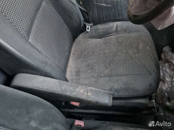 Сиденья Mercedes Sprinter W 906