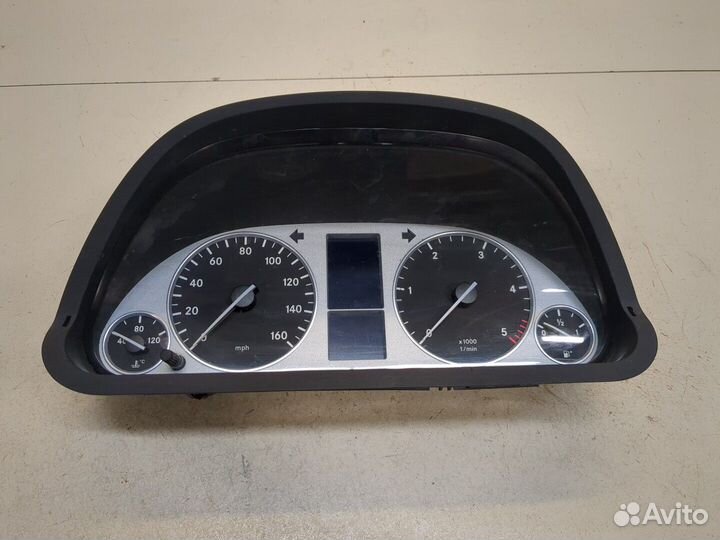 Щиток приборов Mercedes B W245, 2007