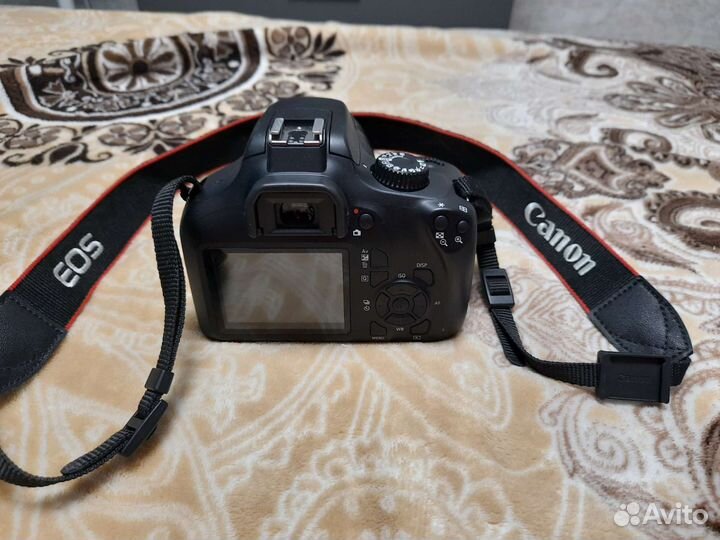 Зеркальный фотоаппарат canon