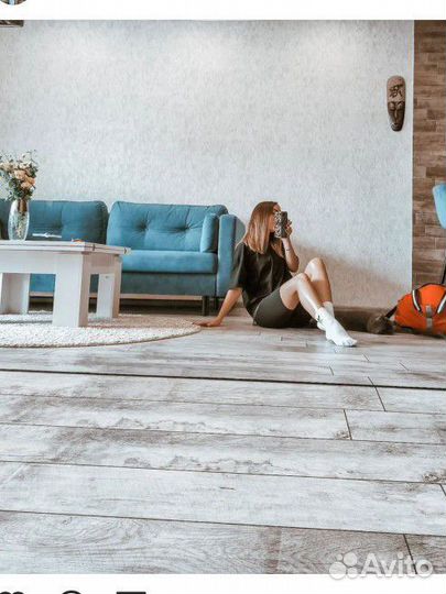 Огромное зеркало