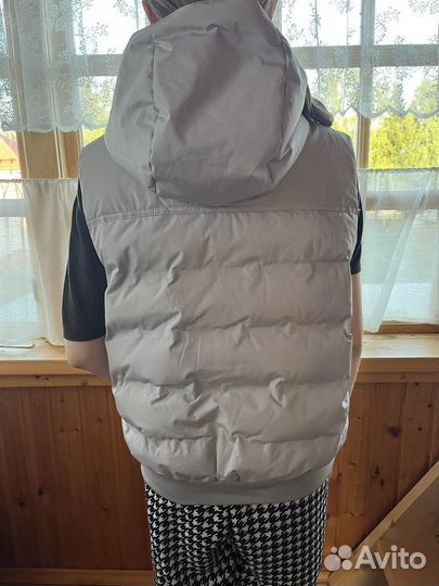Жилетка женская утепленная zara