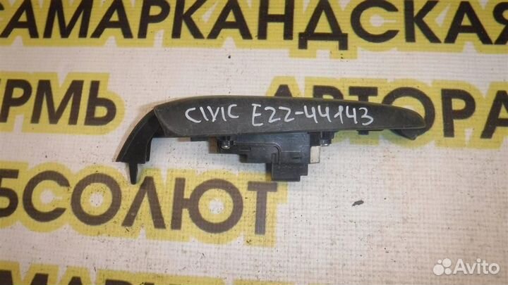 Кнопка стеклоподъемника Honda Civic 4D viii 2006