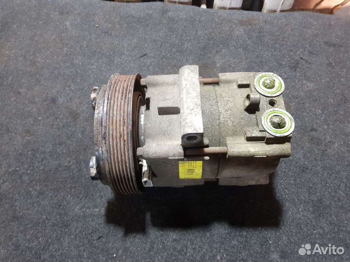 Компрессор кондиционера Ford focus 1