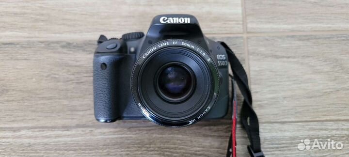 Зеркальный фотоаппарат canon 550d