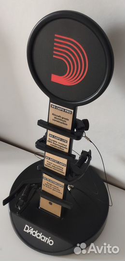 Дисплей каподастров D'Addario