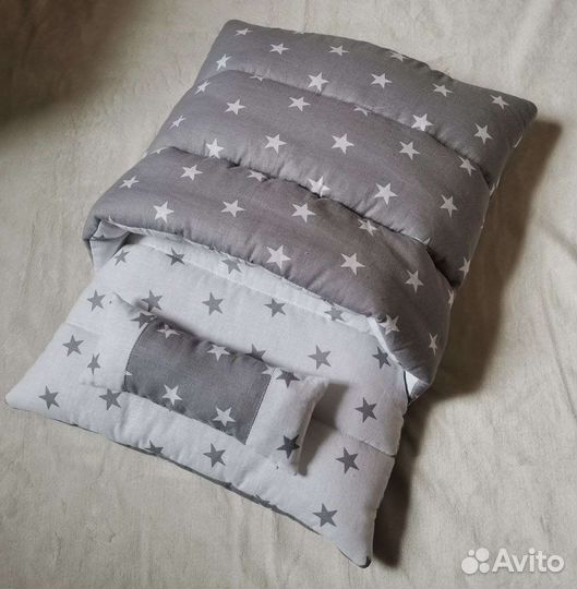 Лежанка для кошек и собак