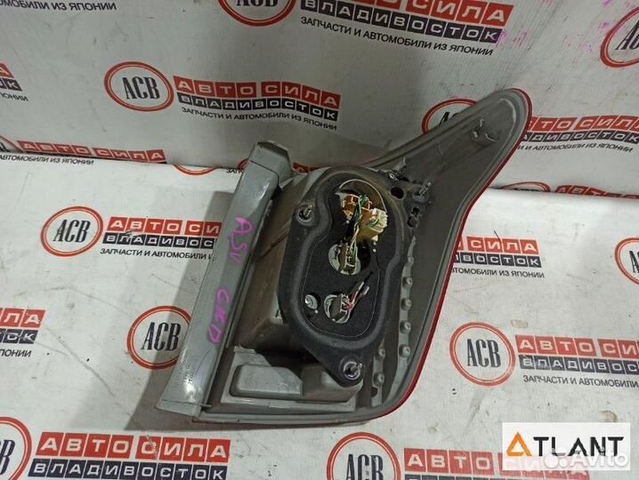 Стоп-сигнал левый toyota corolla fielder