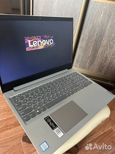 Ноутбук lenovo