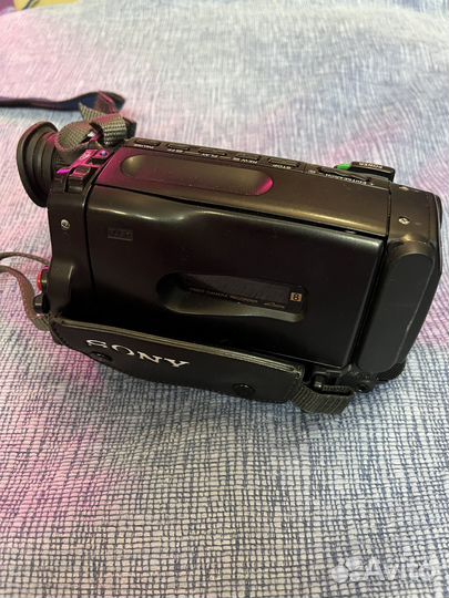 Видеокамера sony
