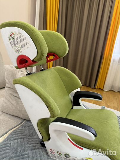 Детское автокресло