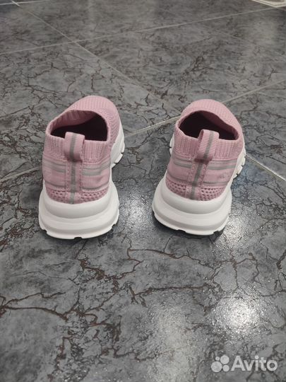 Слипоны для девочки 28