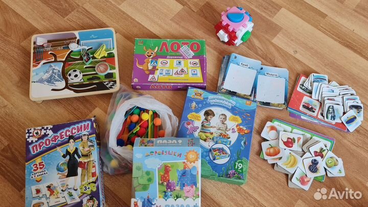 Игрушки для развития и занятий с малышом