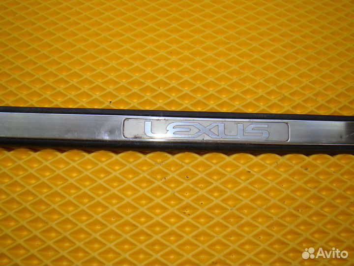 Накладка порога передняя левая Lexus RX 300
