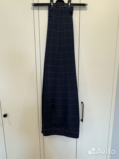 Брючный костюм женский 46