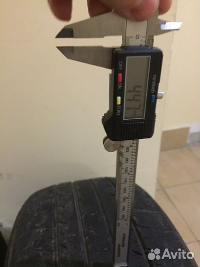 Yokohama BluEarth E70 215/55 R17