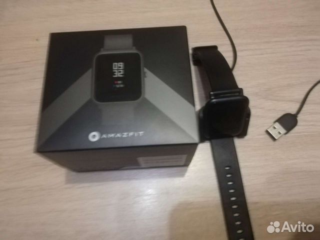 Умные часы amаzfit