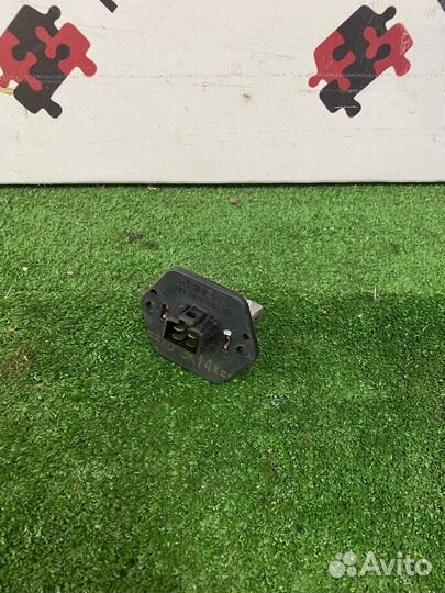 Резистор (реостат) отопителя Hyundai elantra xd