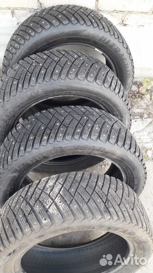 Goodyear UltraGrip Arctic 2 215/55 R17