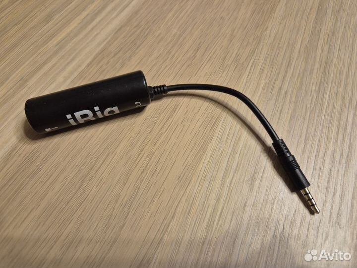Адаптер для подключения электрогитары iRig 1