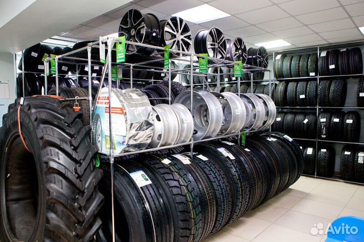 Pirelli Ice Zero FR 245/45 R18 100H