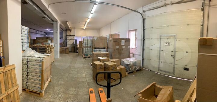 Здание, 1183 м²