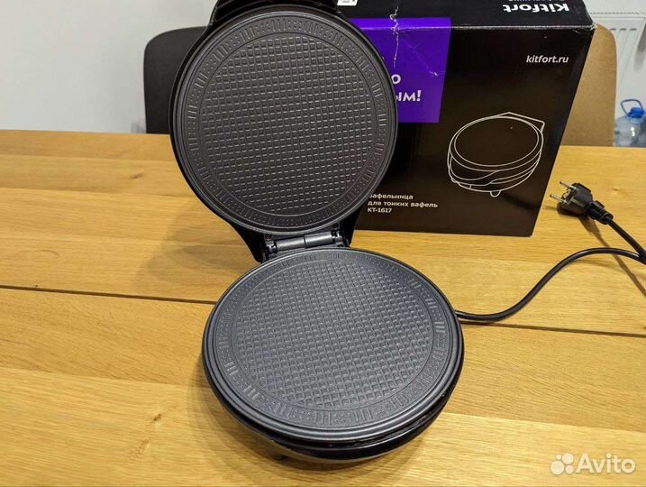 Вафельница Kitford