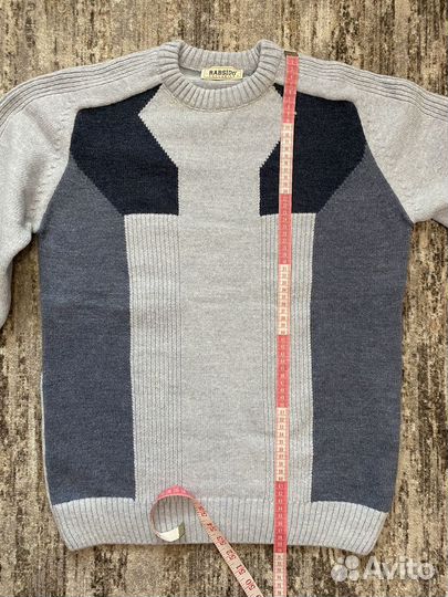 Свитер мужской