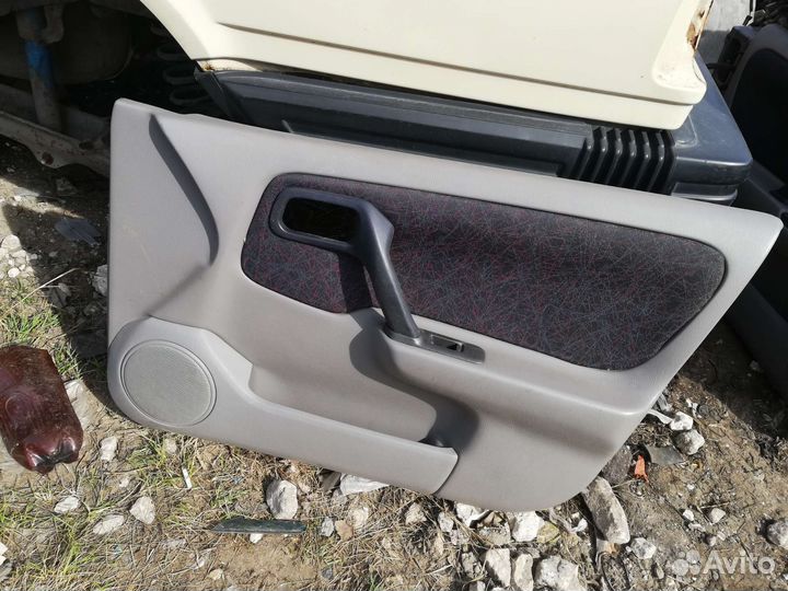 Карта двери Ниссан Премьера Комфорт P11