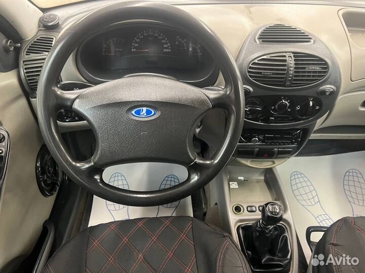 LADA Kalina 1.6 МТ, 2010, 110 693 км