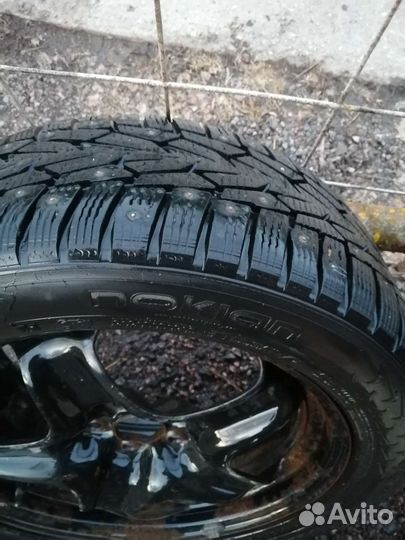 225 50 r17 nokian Hakapeliita 7
