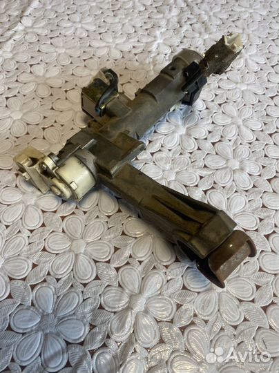 Замок зажигания Toyota mark2 jzx90