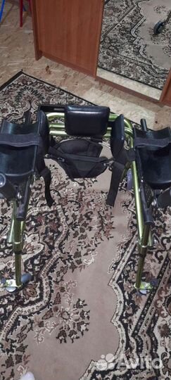 Продам ходунки