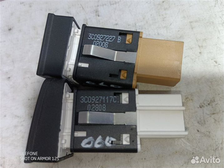 Кнопка курсовой устойчивости Volkswagen Passat B6