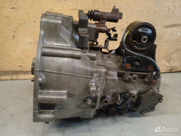 Б/У Б/У механическая коробка переключения передач