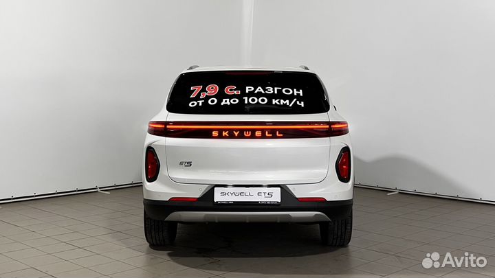Skywell ET5, 2023