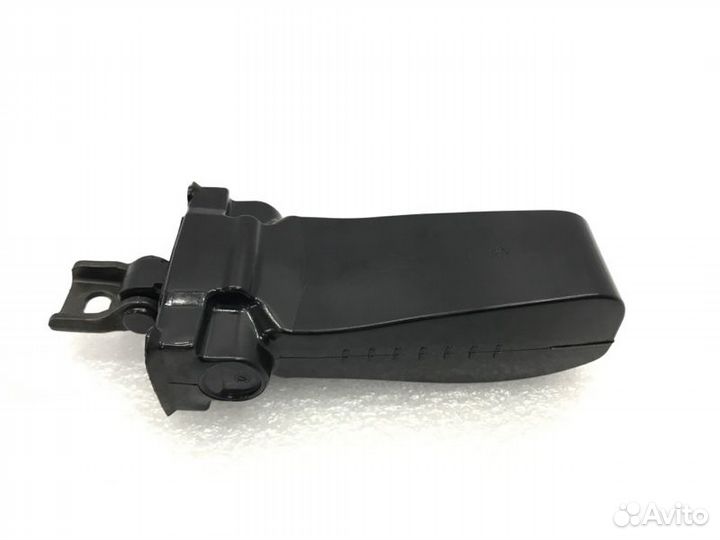 Ограничитель двери задний правый Skoda Octavia 1.6