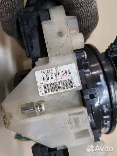 Переключатель поворотов и дворников Mitsubishi Pajero, 2009