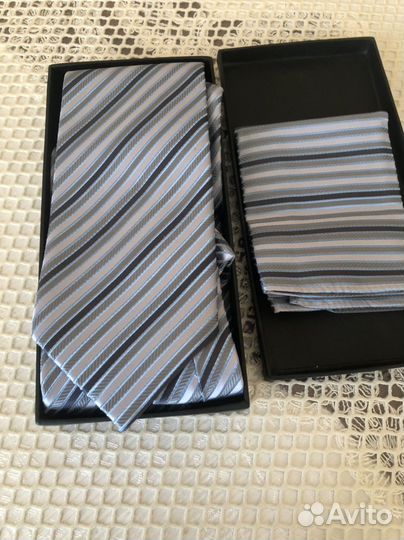 Галстук мужской новый