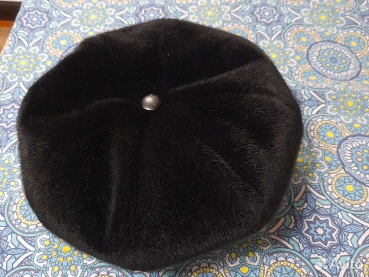 Шапки зимние разные