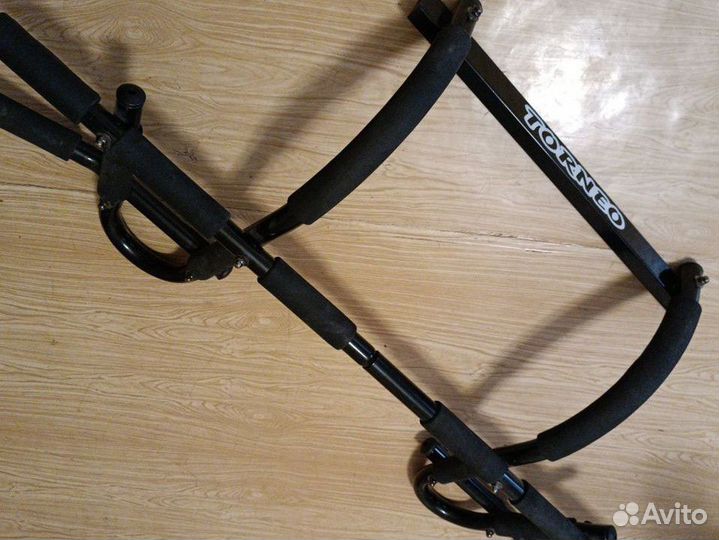 Турник дверной накладной Torneo